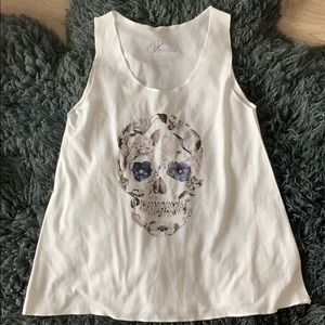 Flower Skull tshirt white with purple